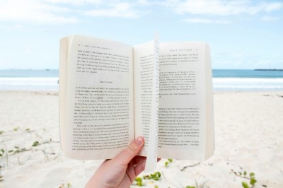 Our choice of Best Summer Reads Where the House Steals the Show