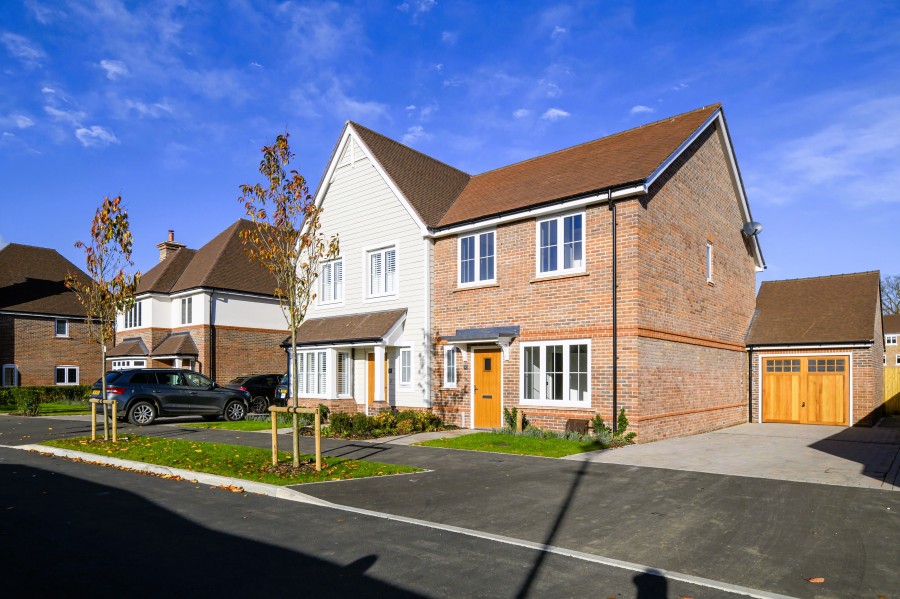 Leighwood Fields by Berkeley Homes, Cranleigh